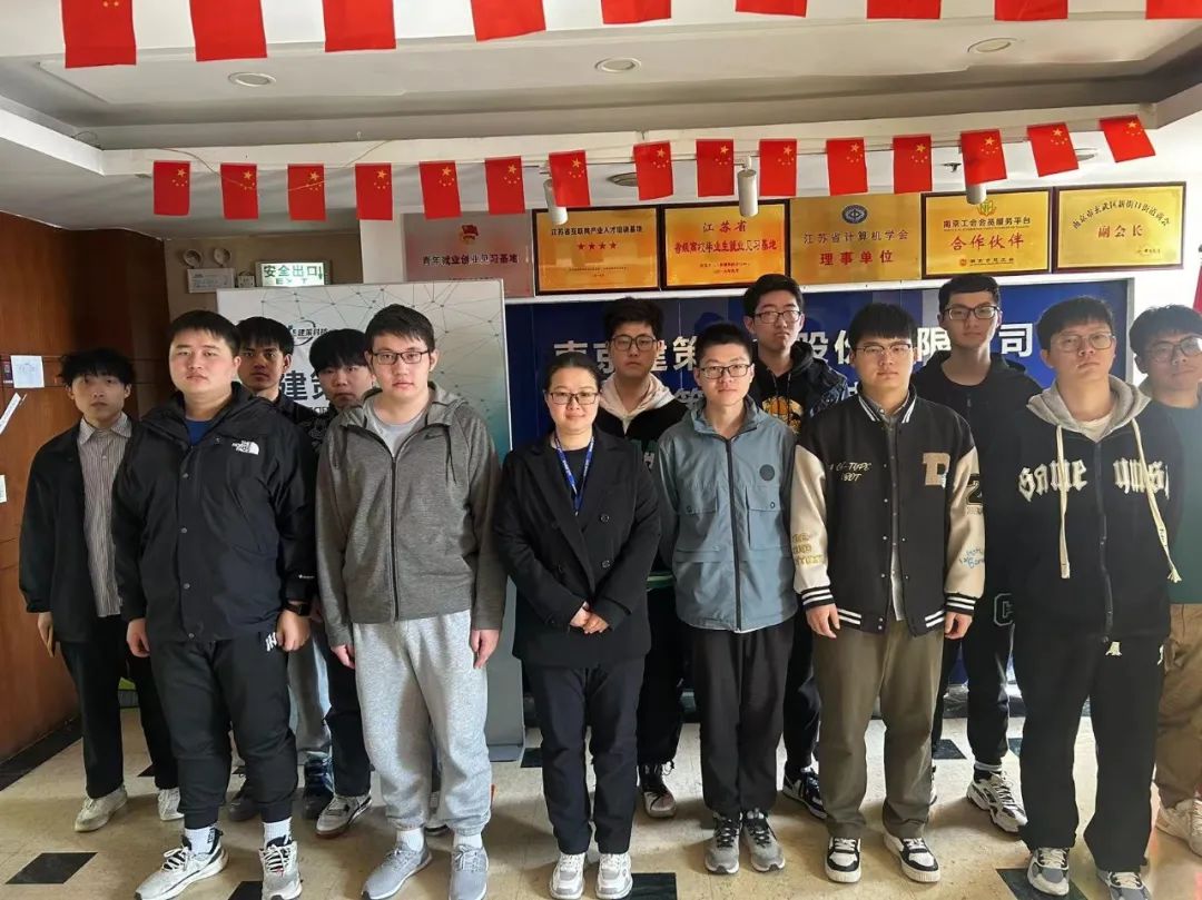 春天最美，萬(wàn)物復(fù)蘇，正是學(xué)習(xí)的好時(shí)光